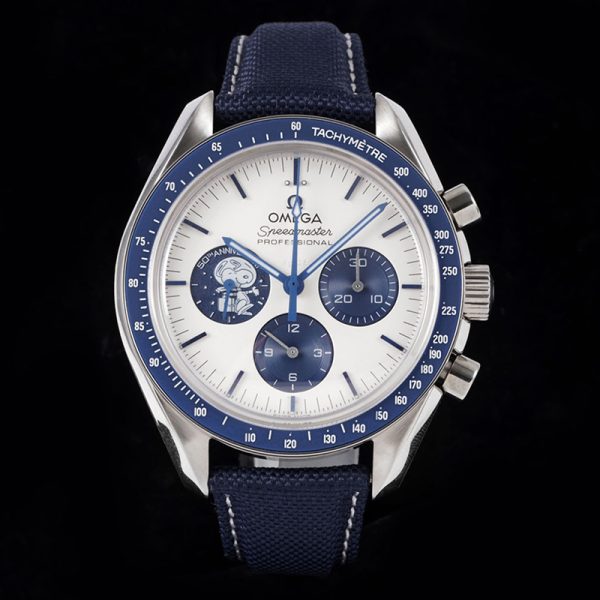 omega snoopy speedmaster