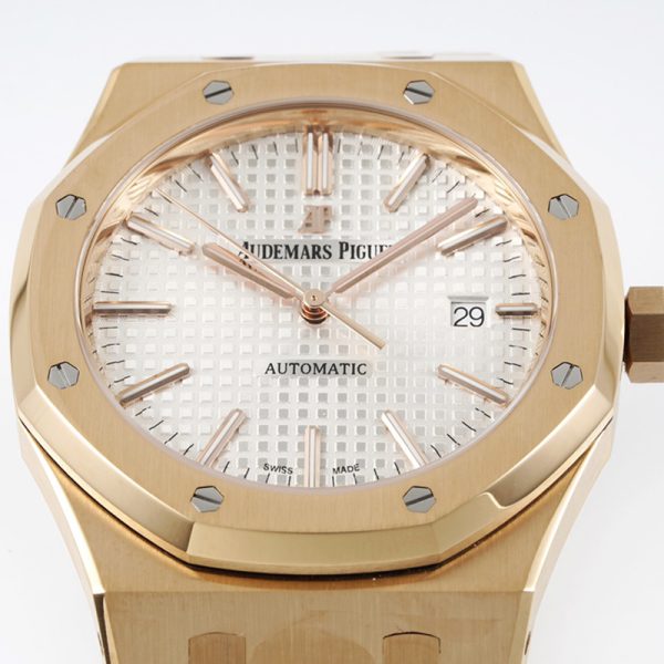 Audemars Piguet 15400 41mm Rose gold shell with white face ose gold band - Image 4