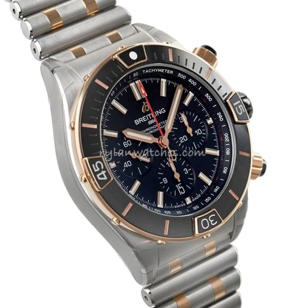 Breitling Super Chronomat B01 Ceramic bezel Rose gold 44mm - Image 3