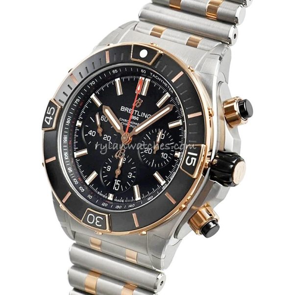 Breitling Super Chronomat B01 Ceramic bezel Rose gold 44mm - Image 2