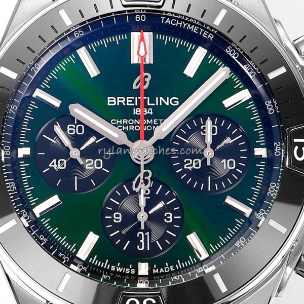 Breitling Super Chronomat B01 Ceramic bezel Rubber strap green 44mm - Image 2